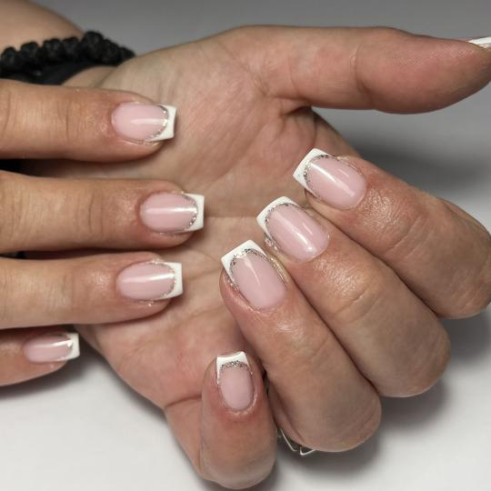 Princess beauty #nis Izlivanje noktiju Izlivanje noktiju gelom - S dužina