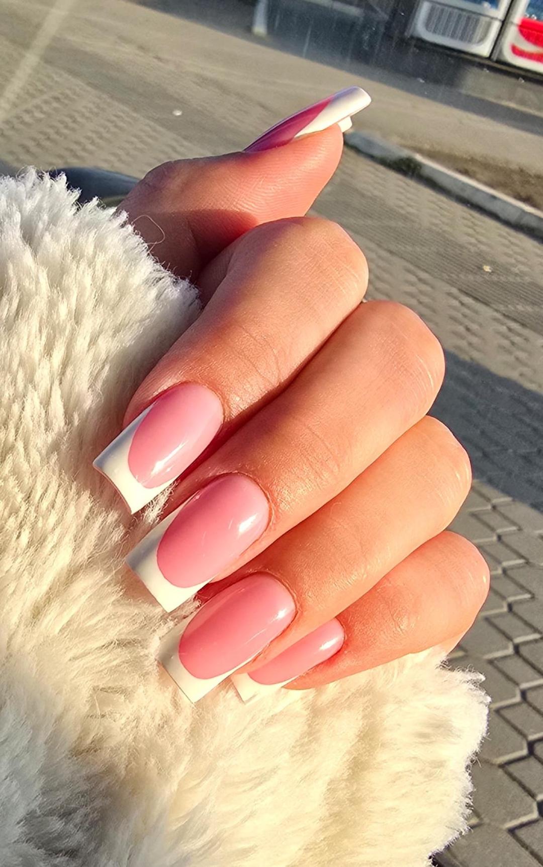 Izlivanje noktiju gelom - M dužina - Aurelia beauty, Beograd Izlivanje noktiju Nokti Izlivanje noktiju, Beograd, Medaković, Braće Jerković