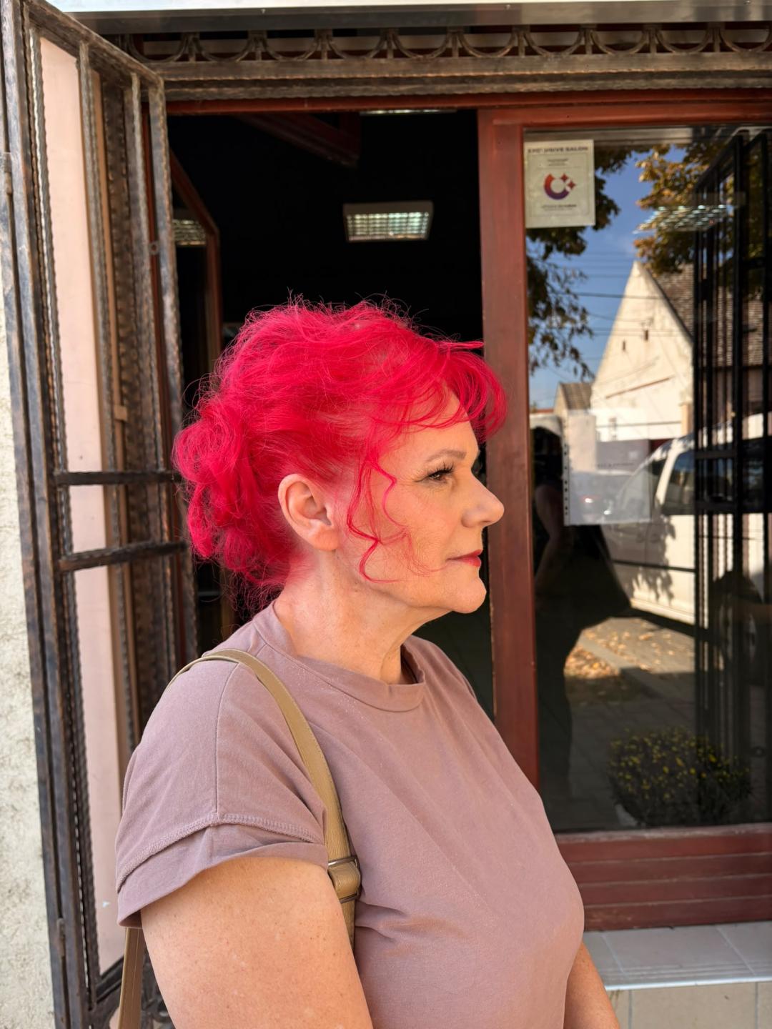Svečana frizura - kosa srednje dužine - Glamour Luxury Studio 88, Pančevo Svečane i frizure za svadbu Frizerski saloni i frizeri Svečane i frizure za svadbu, Pančevo, Centar