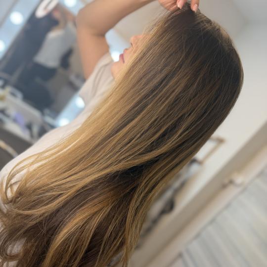 Mo-star-s 5 #beograd Feniranje i stilizovanje Feniranje na ravno - ekstra duga kosa