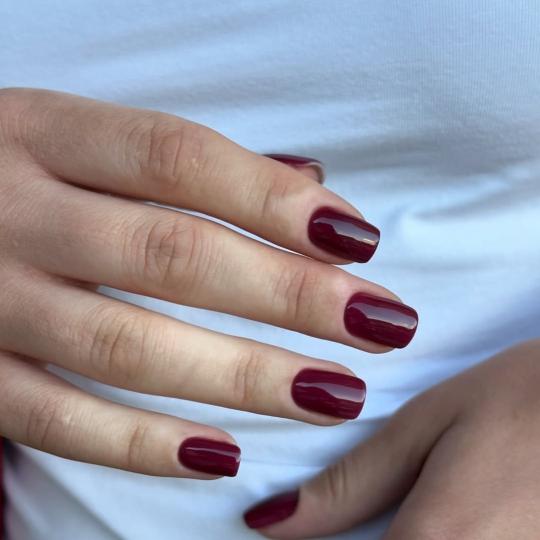 Esthetique Privé #beograd Estetski pedikir Ruski pedikir + gel lak - Ruski manikir +gel lak