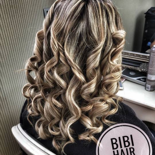 Bibi beauty centar #beograd Pramenovi Pramenovi na foliju u 1 / 2 boje / blanšem + preliv - kosa sr