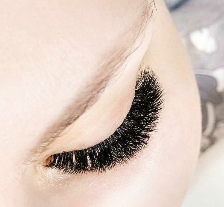 Nadogradnja trepavica - ruski volumen 5D - 8D - Right Beauty, Beograd Nadogradnja trepavica Lice Nadogradnja trepavica, Beograd, Centar, Stari grad, Dorćol