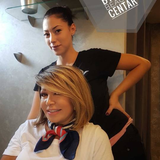 Bibi beauty centar #beograd Pramenovi Pramenovi na foliju u 1 / 2 boje / blanšem + preliv - kosa sr