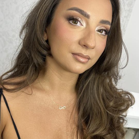 Artist Alex Studio #nis Make-up / šminkanje Profesionalno šminkanje + veštačke trepavice