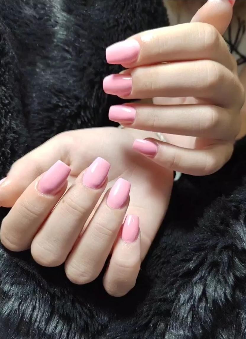 Atrium Salon #novisad Ojačavanje noktiju Ojačavanje noktiju gelom