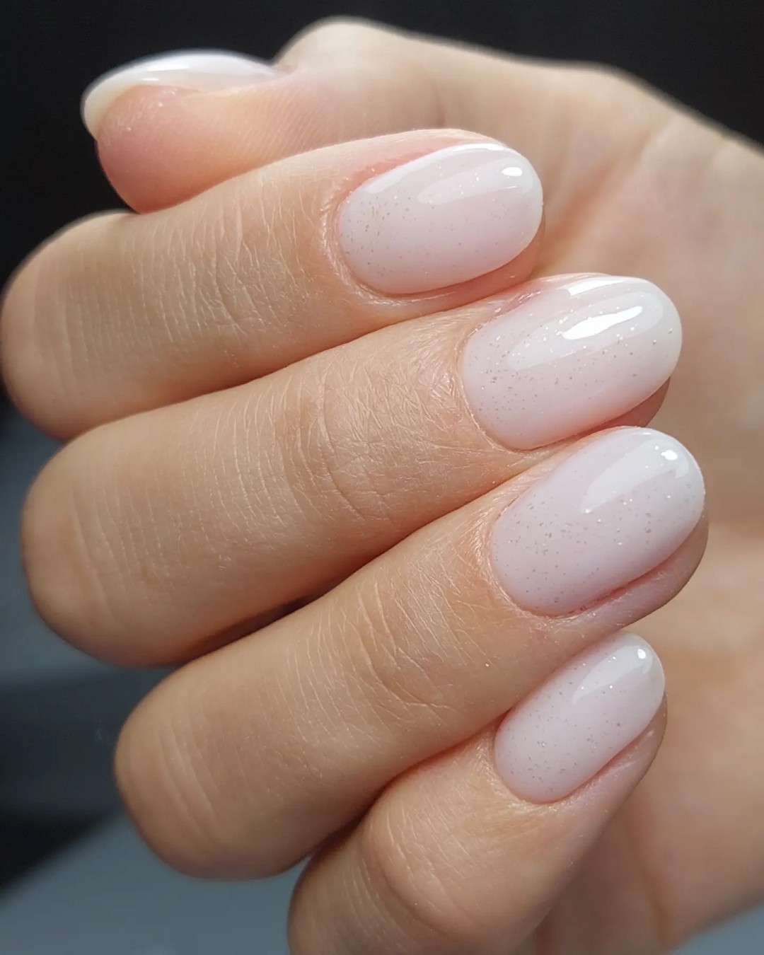 Fearless Beauty Studio #beograd Ojačavanje noktiju Ojačavanje prirodnih noktiju gelom + boja (PLEXIGEL) - kombinovani manikir: KRATKI nokti