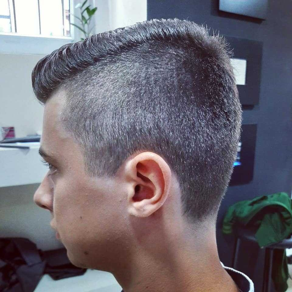 Headroom #beograd Muško šišanje Muško šišanje makazama + mašinicom