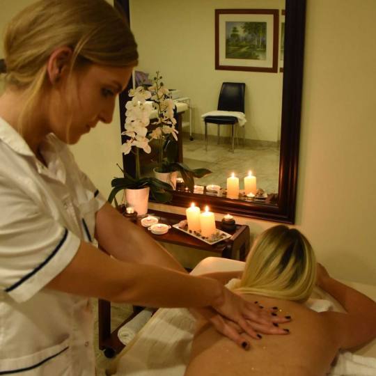 Beauty Centar Cristina #vrnjackabanja Masaža leđa Relax masaža leđa