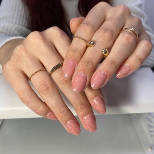 GM Beauty studio #beograd Izlivanje noktiju Izlivanje noktiju gelom - S dužina