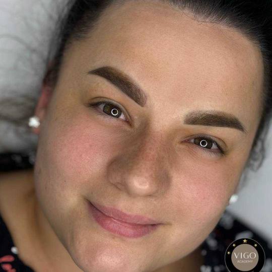 Frida beautycare #jagodina Trajna šminka Trajna šminka obrva cotton brows