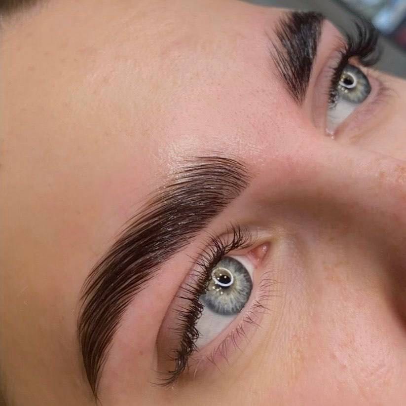 Pudra beauty & cosmetics bar #beograd Obrve Brow lift