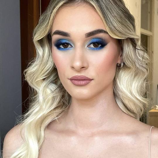 Kotrlja #beograd Make-up / šminkanje Profesionalno šminkanje + veštačke trepavice Ig: milicastan