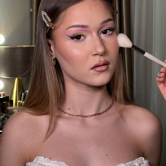 Evels Beauty #nis Make-up / šminkanje Profesionalno šminkanje + veštačke trepavice