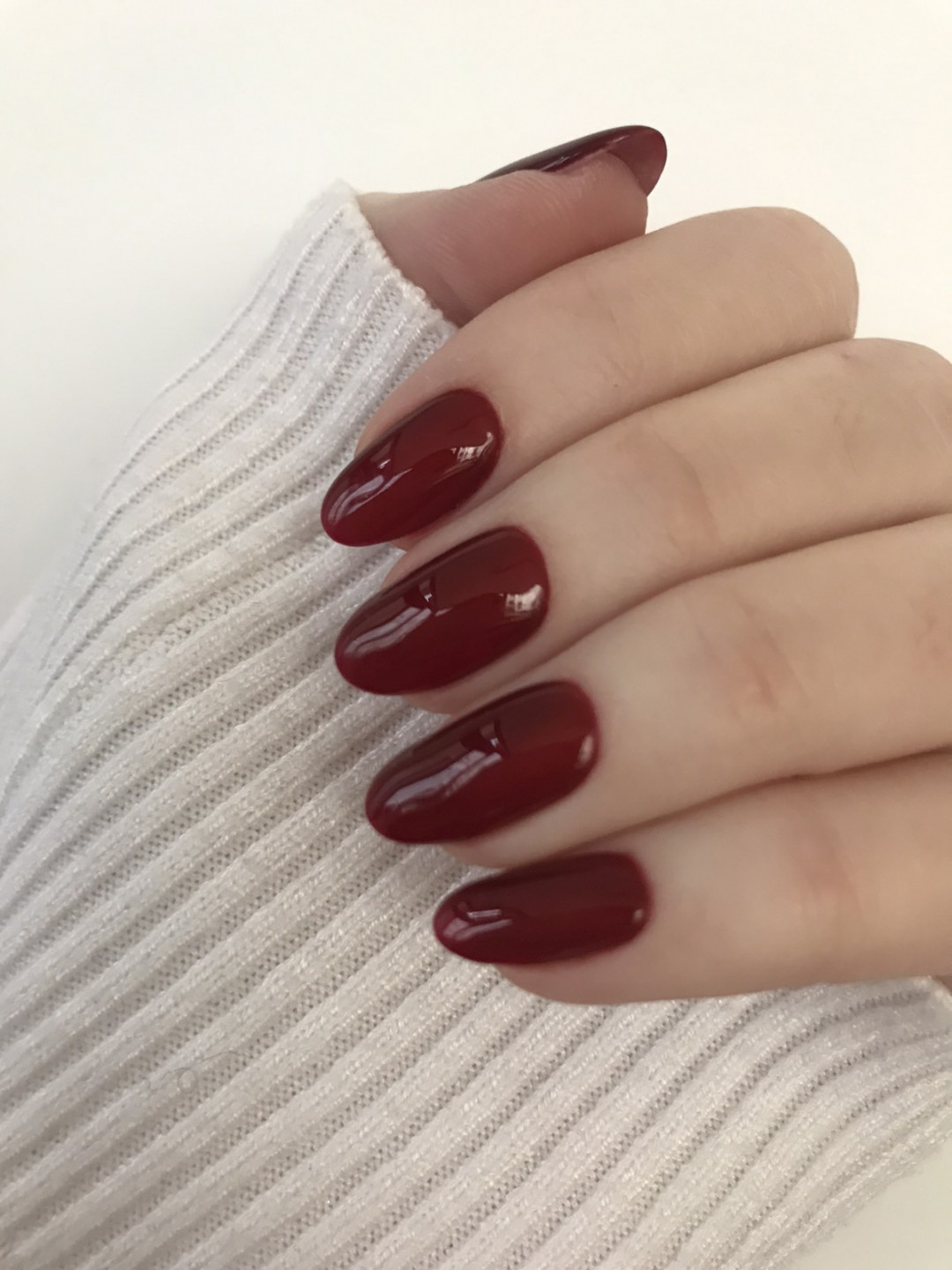 Fearless Beauty Studio #beograd Manikir Manikir + gel lak (kombinovani manikir)