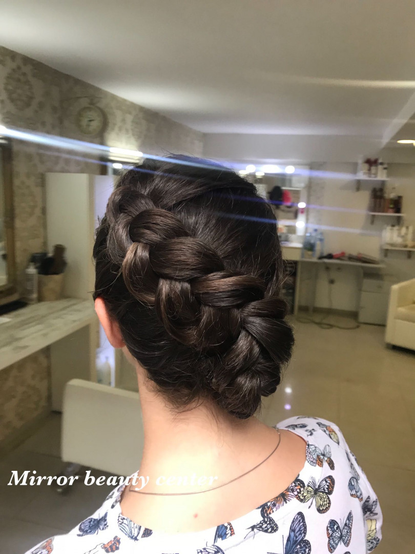 Mirror Beauty Centar #beograd Svečane i frizure za svadbu