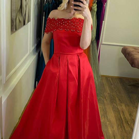 The Goddess dresses & makeover studio #beograd Obrve Iznajmljivanje svečanih haljina + profesionaln