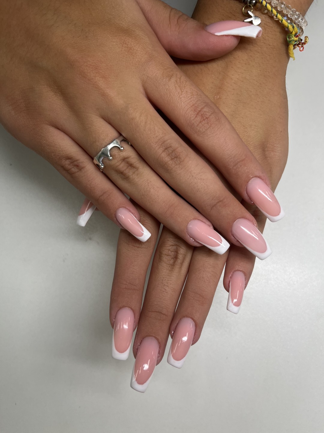 Korekcija noktiju - salonski rad - Grkinja Beauty Studio, Kruševac Korekcija noktiju Nokti Korekcija noktiju, Kruševac, Centar