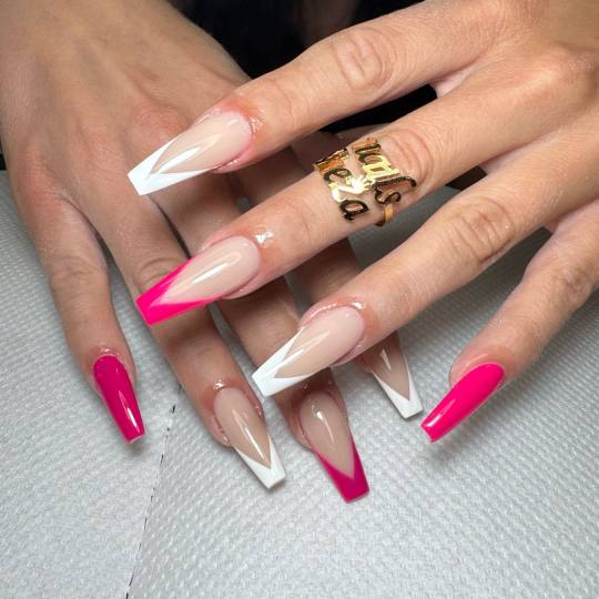 Sneža Nails #beograd Korekcija noktiju Korekcija noktiju salonski rad - XXL dužina