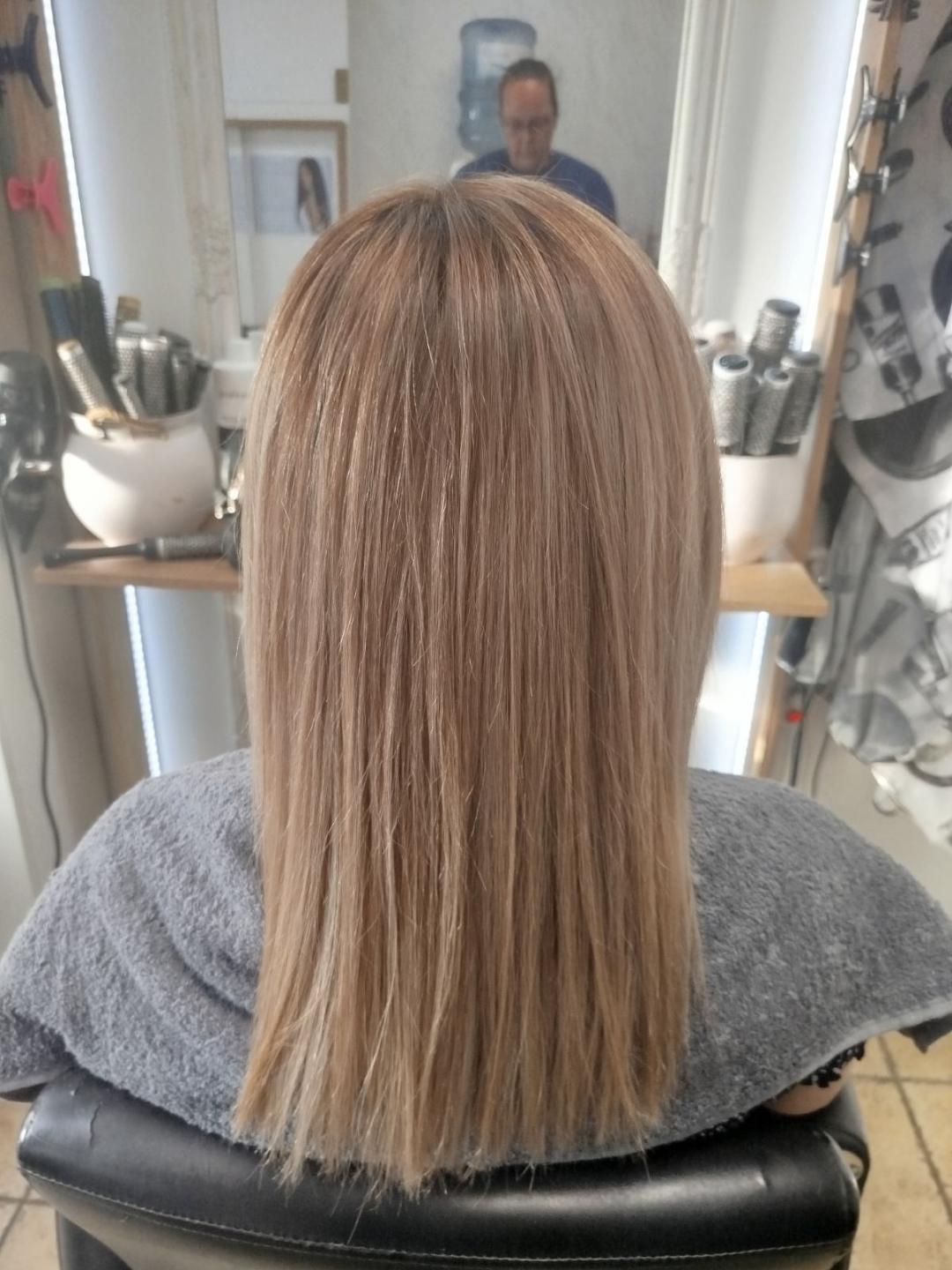 Pramenovi na kapu + preliv + feniranje - duga kosa - Beauty style hair J&D, Novi Sad Pramenovi Frizerski saloni Pramenovi, Novi Sad, Sajmište, Detelinara, Banatić