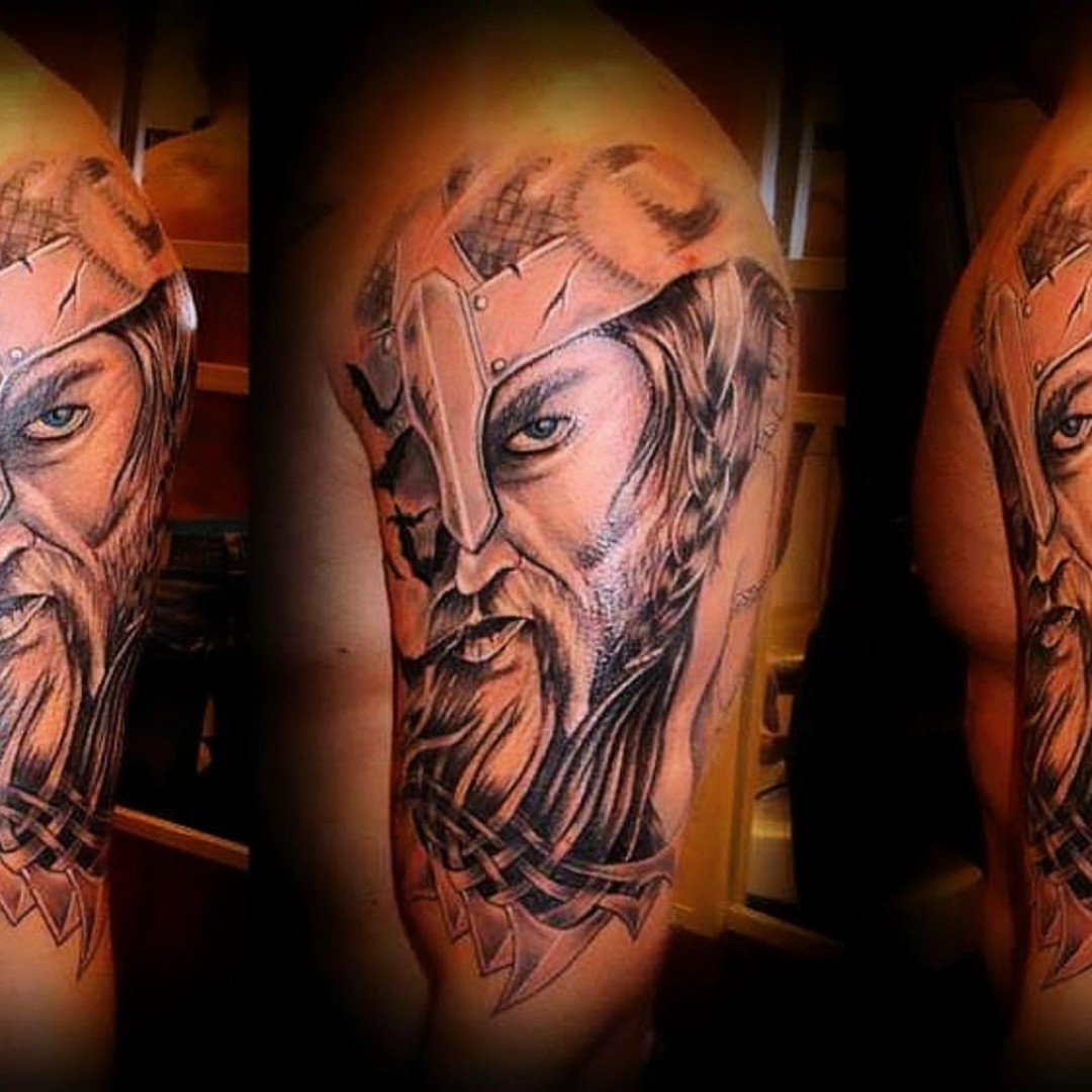 Krispy tattoo & nails #beograd