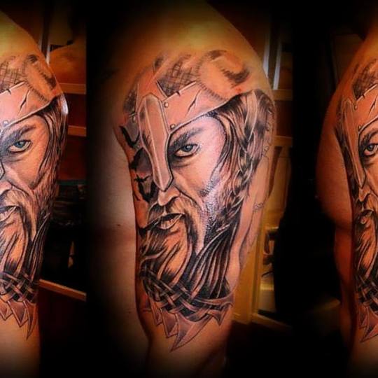 Krispy tattoo & nails #beograd