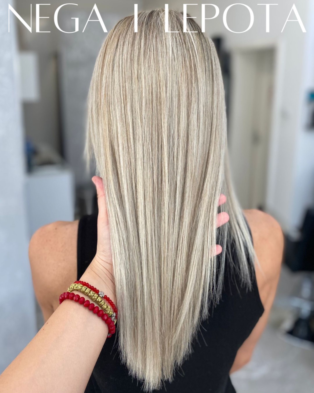 Nega i lepota NS 1 #novisad Pramenovi Balayage paket: pramenovi + preliv + šišanje + feniranje - do ramena / duga