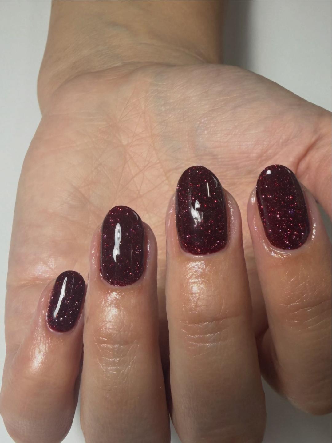 Gel lak ruke boja ili frenc + aparatni manikir - S dužina noktiju - Butik Lepote, Beograd Gel lak Nokti Gel lak, Beograd, Vukov spomenik, Đeram