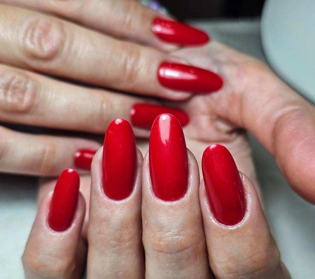 Korekcija noktiju gelom - L dužina - Dina Nail Academy, Novi Sad Izlivanje noktiju Nokti Izlivanje noktiju, Novi Sad, Telep, Adice, Bistrica