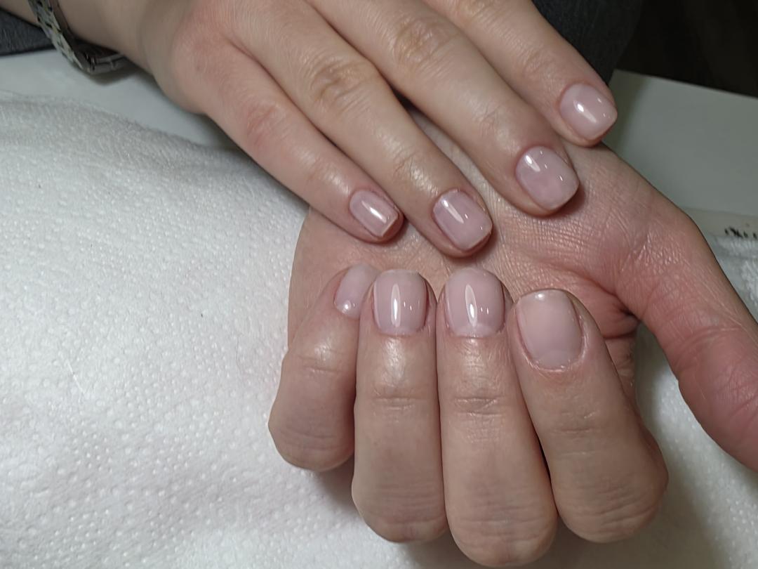 Ruski Manikir + trajni lak - Starmedic, Beograd Manikir Nokti Manikir, Beograd, Vračar, Čubura, Crveni krst