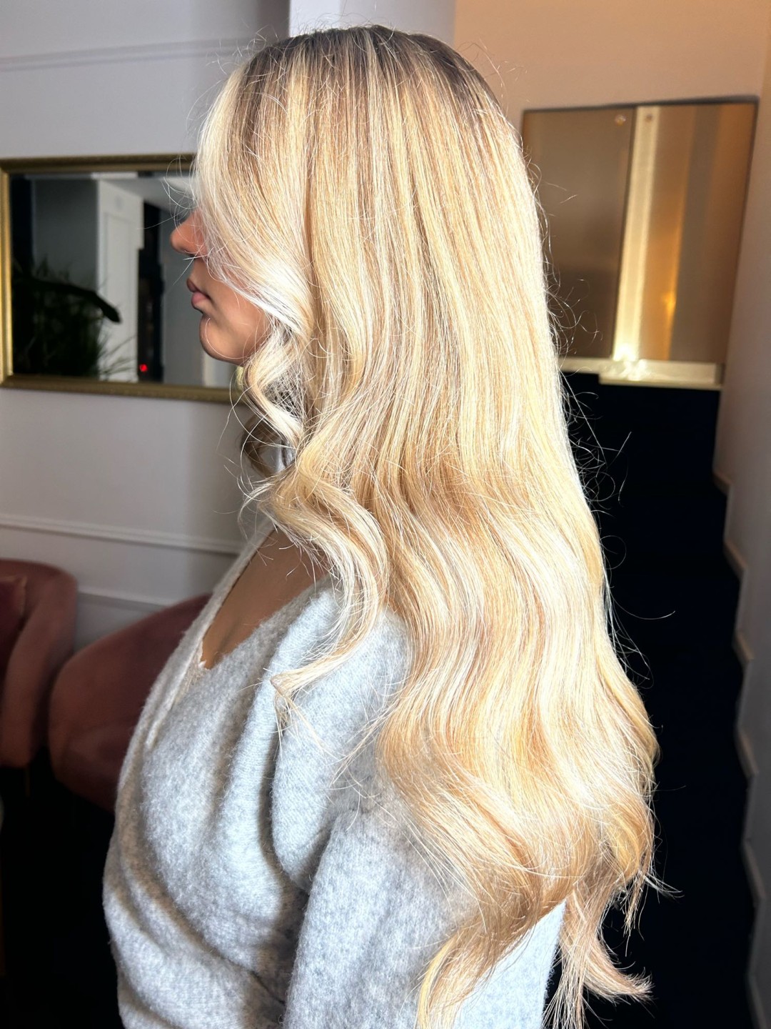 Esthetique Privé #beograd Pramenovi Pramenovi na foliju +Preliv + Feniranje +Šišanje +Black Caviar tretman