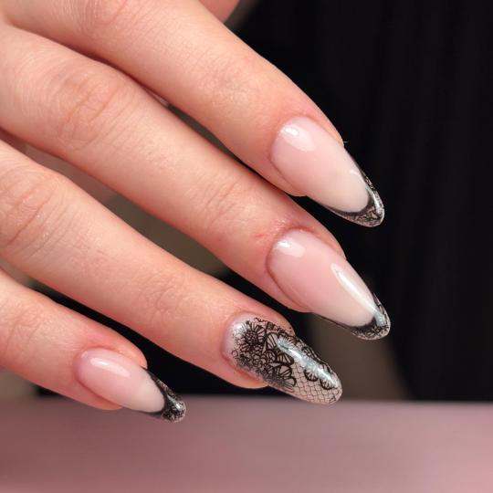 L’Avenue #beograd Ojačavanje noktiju Ojačavanje noktiju gelom