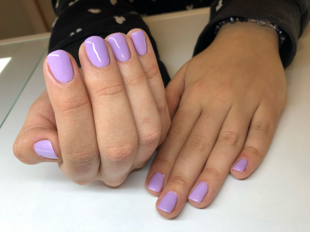Mademoiselle Beauty #beograd Gel lak Gel lak - ruke sa aparatnim manikirom