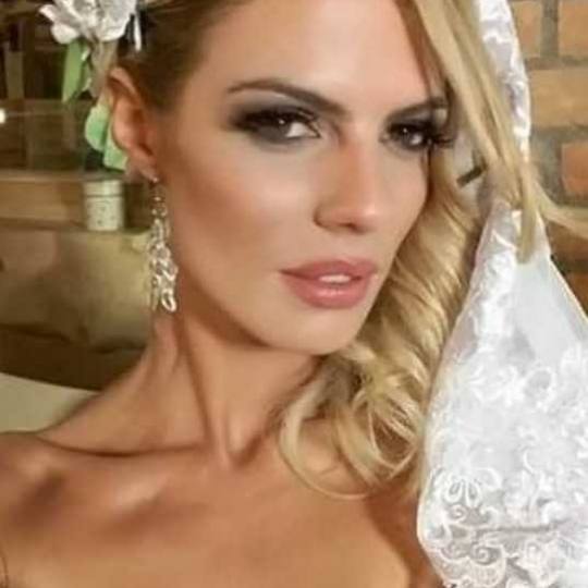 Headroom #beograd Hairstyle &  makeup by Nikola