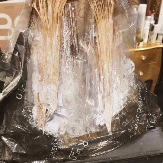 Baroque #beograd Ombre, sombre, balayage Balayage + preliv + feniranje - srednja dužina kose