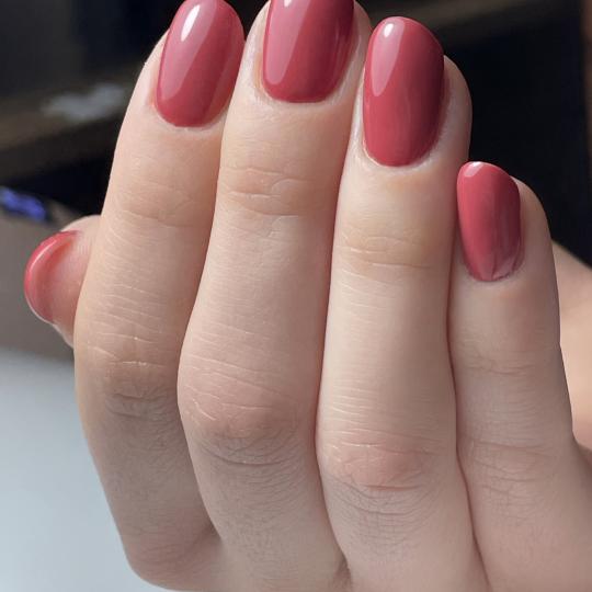 Nails Studio #beograd Ojačavanje noktiju Gel lak / rubber baza