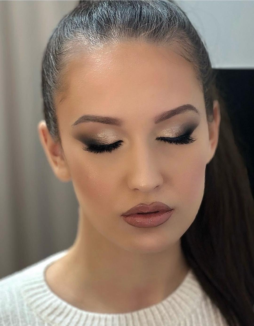 Profesionalno šminkanje + veštačke trepavice - Maria's Beauty, Niš Make-up / šminkanje Lice Make-up / šminkanje, Niš, Medijana