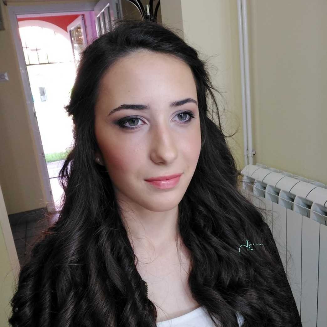 Jovana + #beograd Make-up / šminkanje Profesionalno šminkanje - dnevna / večernja šminka