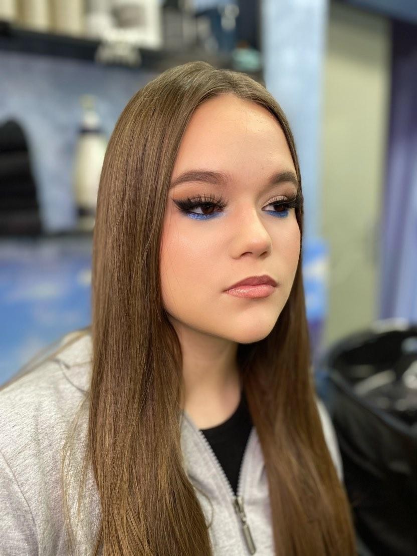Dre12 #beograd Make-up / šminkanje Profesionalno šminkanje + veštačke trepavice + svečana frizura