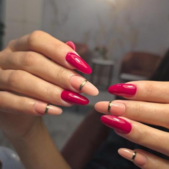 Esthetique Privé #beograd Izlivanje noktiju Izlivanje noktiju gelom - L dužina