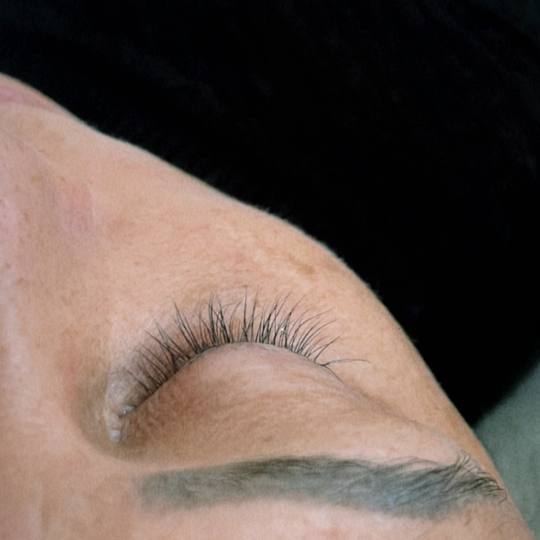Kod Mačeta #beograd Trepavice Lash lift plus keratin plus farbanje ️