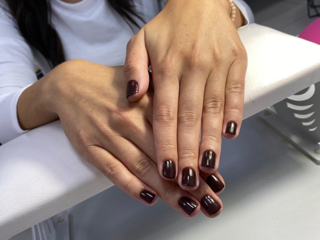 GM Beauty studio #beograd Izlivanje noktiju Korekcija noktiju - S dužina