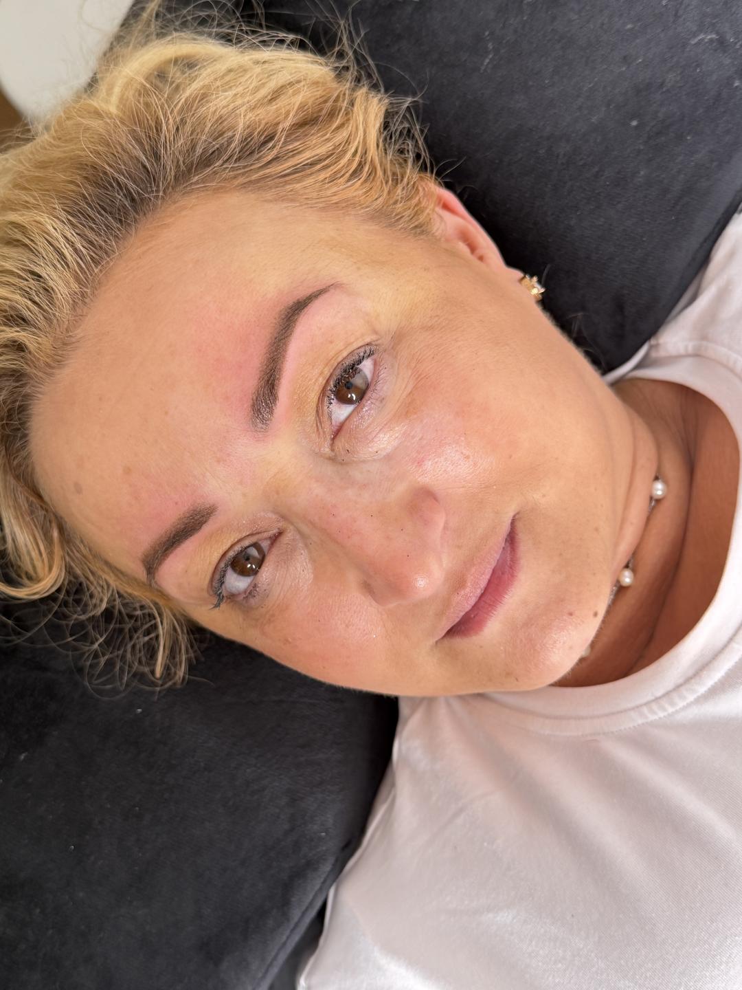 Guapa Beauty Concept #beograd Trajna šminka Puder obrve + korekcija obrva