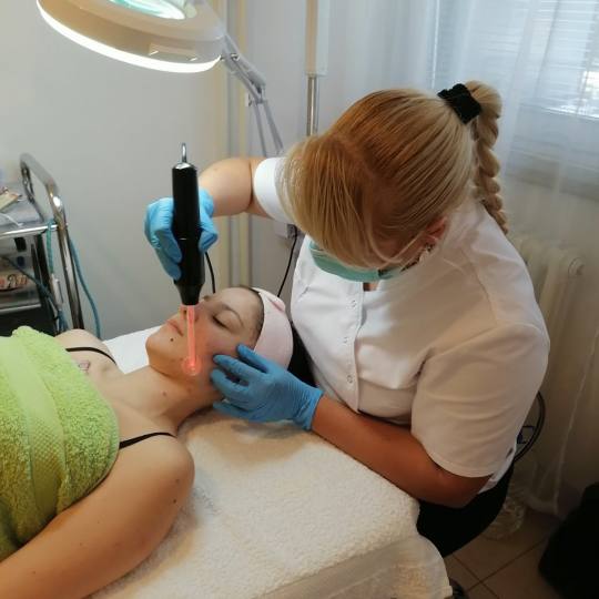 Natural Beauty Lux #beograd Tretman lica Higijenski tretman lica Higijenski tretman lica spada u osn