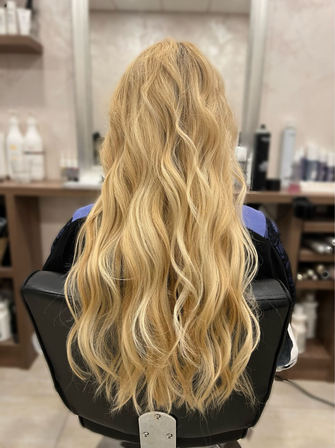 Rakelita Hair #beograd Feniranje i stilizovanje Feniranje na lokne / talase - duga kosa