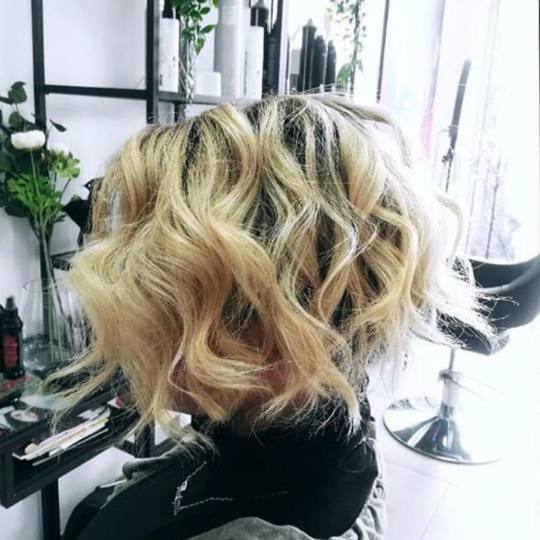 SALON 26 - Dorćol #beograd Farbanje kose Balayage Balayage + preliv - sve dužine kose Balayage teh