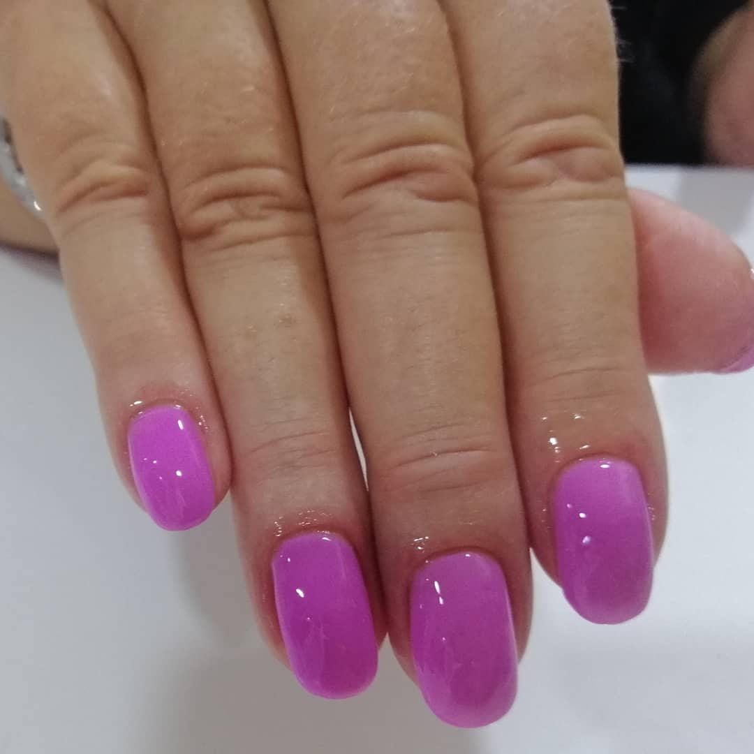 Kutak za dame Ceky #beograd Ojačavanje noktiju Ojačavanje noktiju gelom