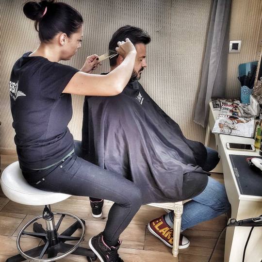 Bibi beauty centar #beograd Muško šišanje Muško šišanje makazama i mašinicom Musko sisanje i 