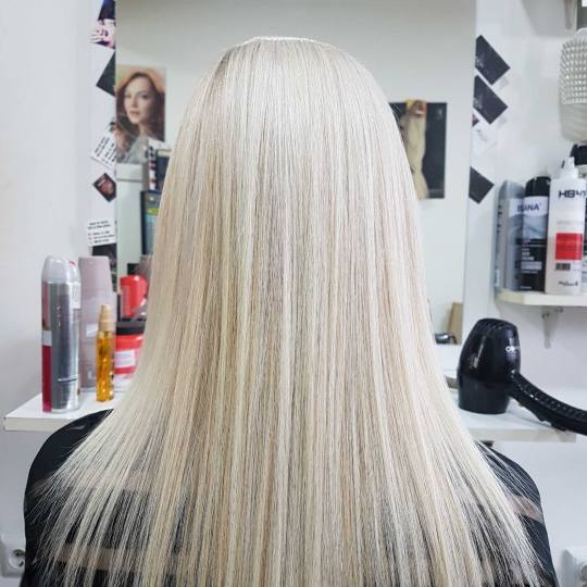 Aki Shine #krusevac Keratinski tretmani Keratinsko ispravljanje - srednja dužina kose keratin