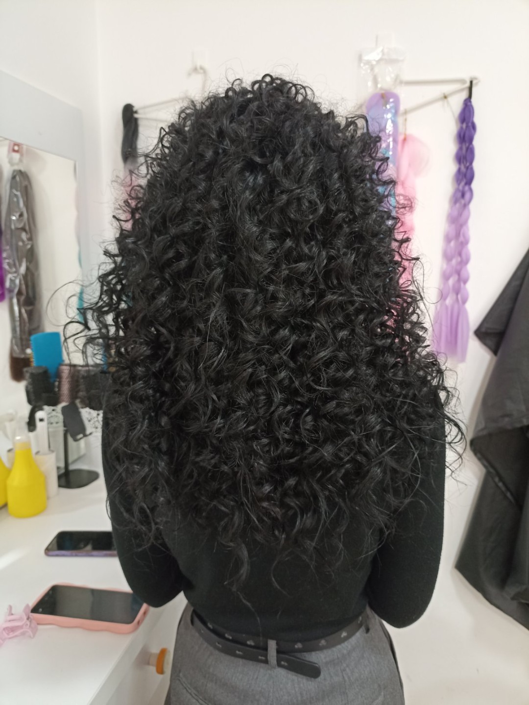 Lepi - 1 037 #krusevac Uvijanje, lokne i talasi Afro lokne - duga kosa